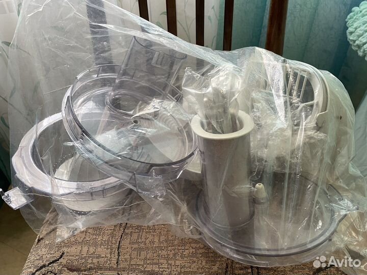 Кухонный комбайн Braun CombiMax 750