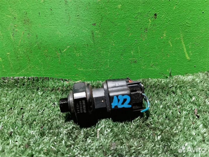 Датчик давления кондиционера Toyota RAV4 A30 2006