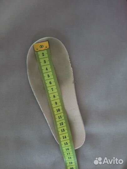 Ботинки для девочки 24