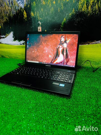 Очень надежный ноутбук Samsung для игр и работы