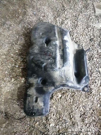 Бензобака тойота королла 150