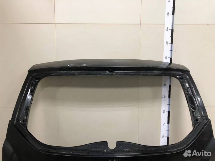 Дверь багажника Renault Duster
