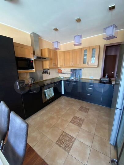 3-к. квартира, 120 м², 5/6 эт.