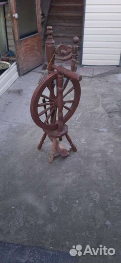 Прялка деревянная старинная