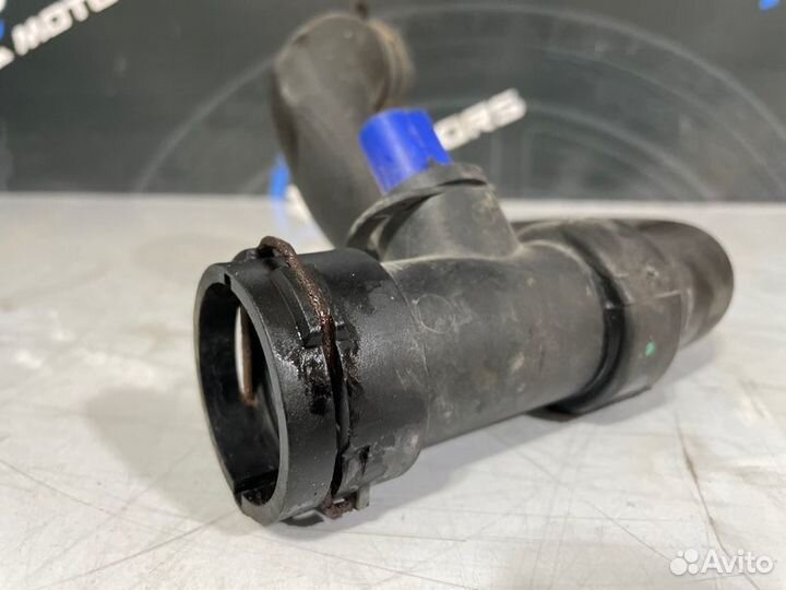 Шланг радиатора Audi Allroad C5 BES 2003