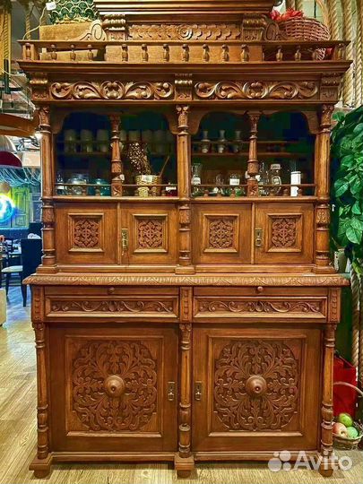 Буфет антикварный дубовый