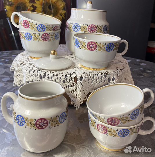 Сервиз чайный винтажный фарфоровый