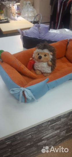 Лежанка для маленьких собак