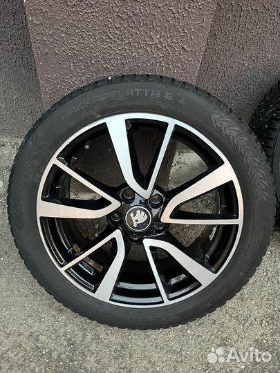 Nokian Tyres Hakkapeliitta 8 205/50 R17