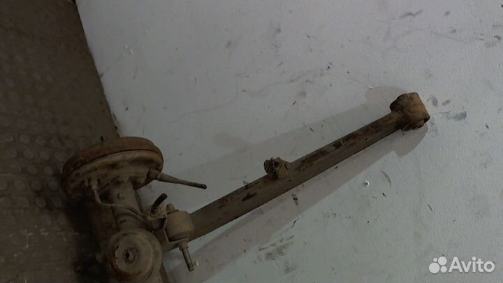 Балка подвески задняя Suzuki Alto, 2000