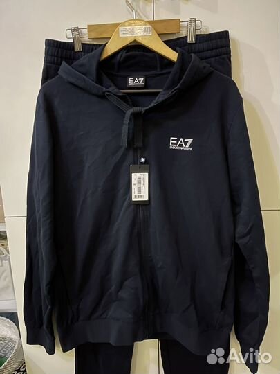 Костюм Emporio Armani темно синий