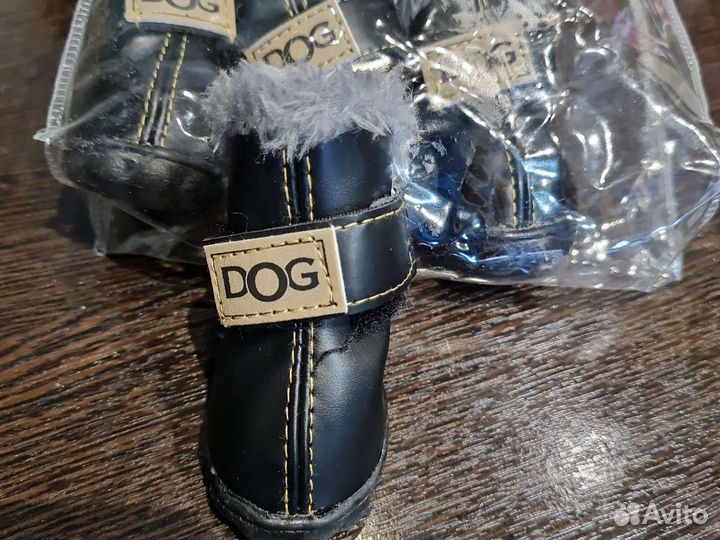 Обувь для маленьких собак