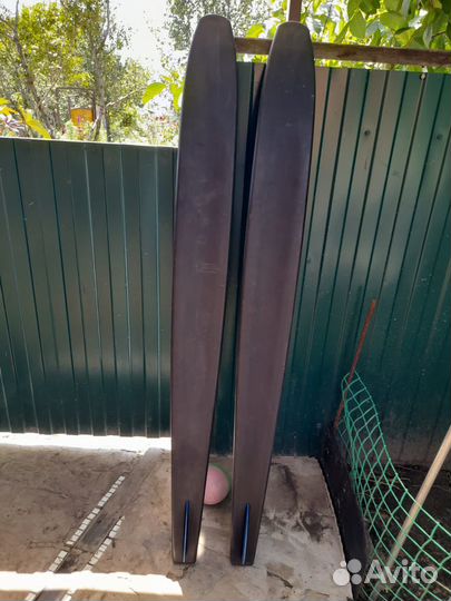 Водные лыжи