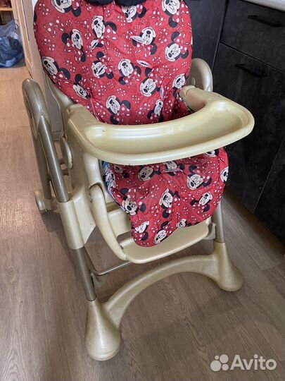 Стульчик для кормления