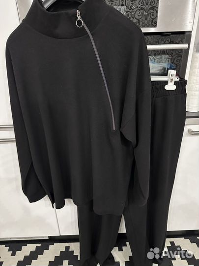 Брючный костюм женский 60 размер