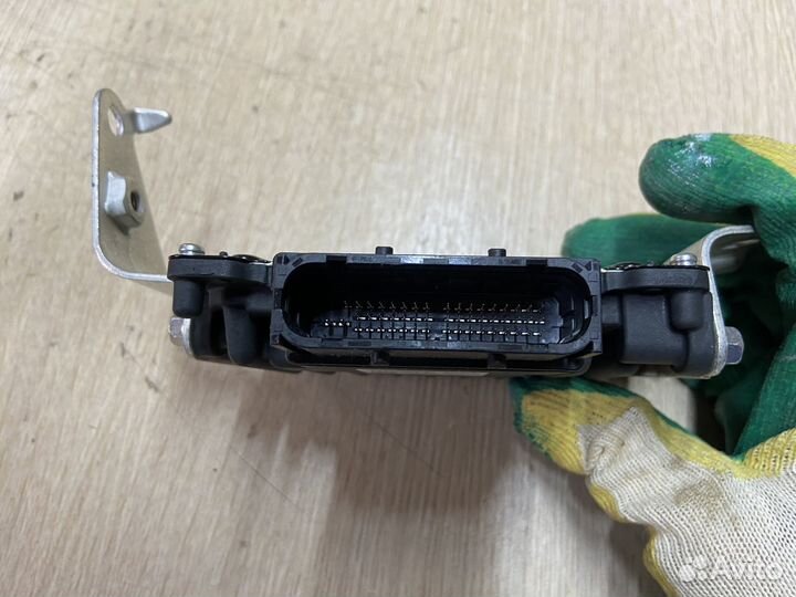 Блок управления вариатором Toyota Rav4 XA50 2.0