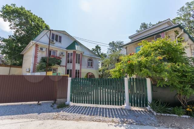 Дом-Гостиница, 385 м²