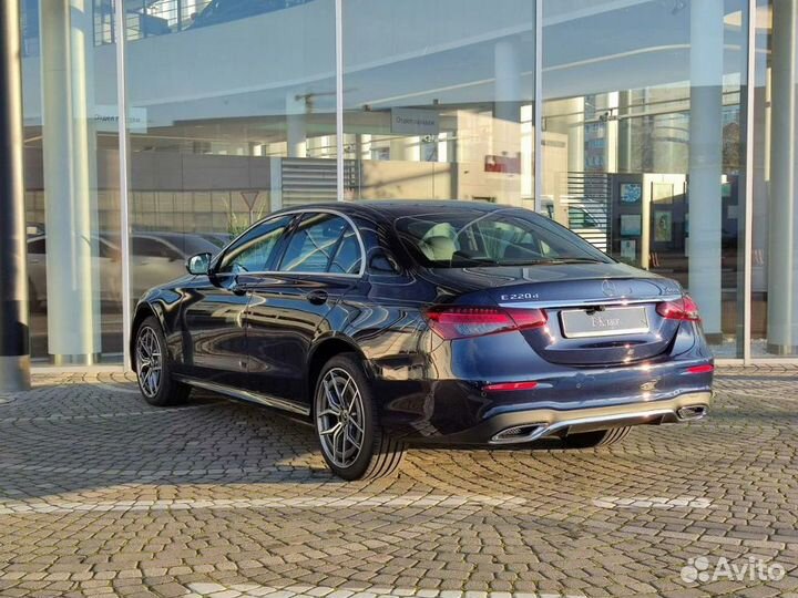 Mercedes-Benz E-класс 2.0 AT, 2022