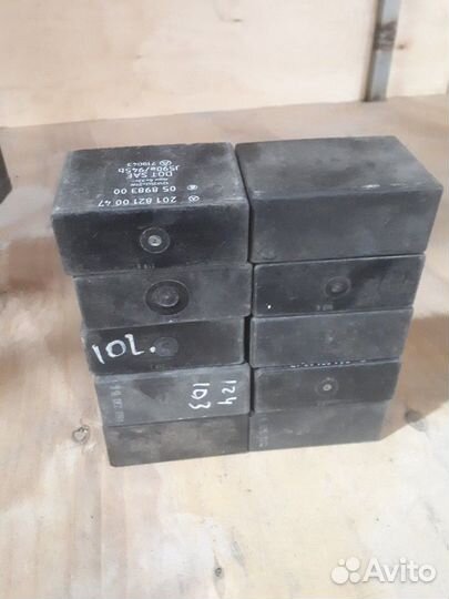 Реле поворотов 201 821 00 47 мерседес 124