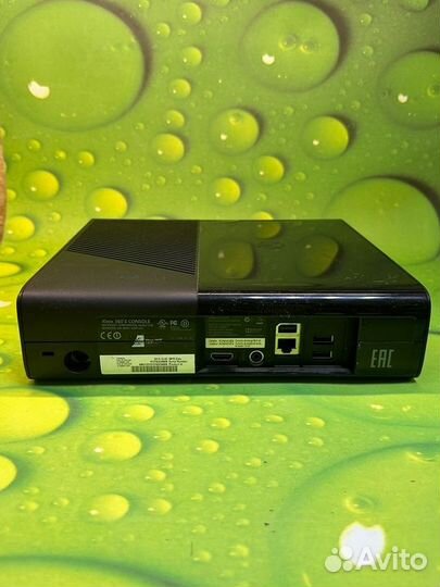 Microsoft Xbox 360 E 250 Gb