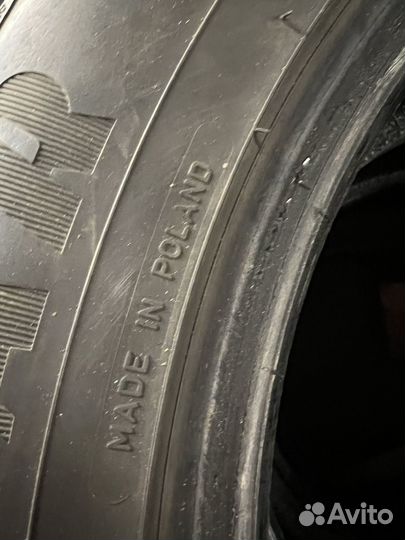 Goodyear UltraGrip 2 235/55 R18