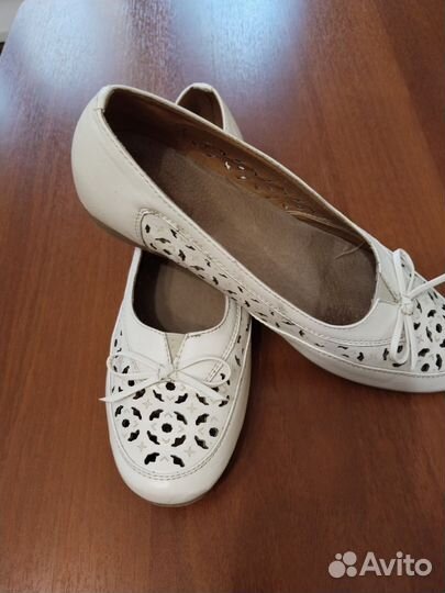 Туфли женские кожаные 39