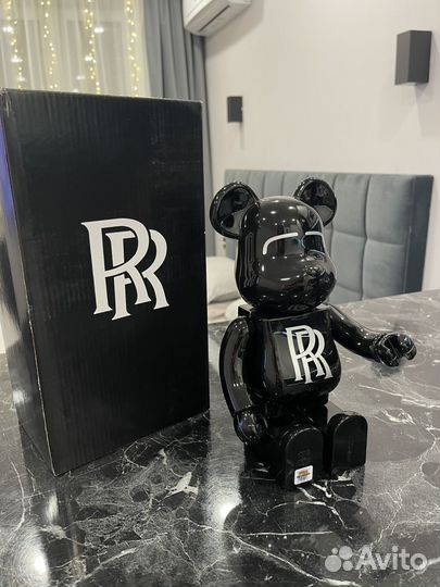 Мишка bearbrick rolls royce