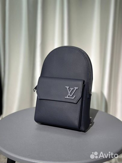 Сумка мужская louis vuitton слинг