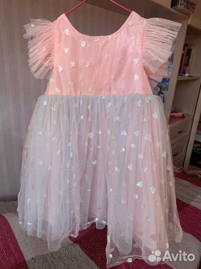 Платье праздничное