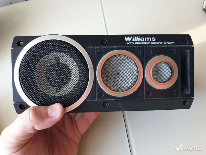 Колонка музыкальная бу