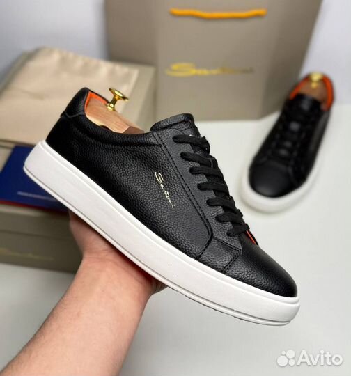 Кроссовки Santoni