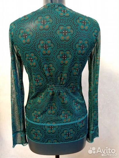 Топ сетка с v-образным декольте 46 размера