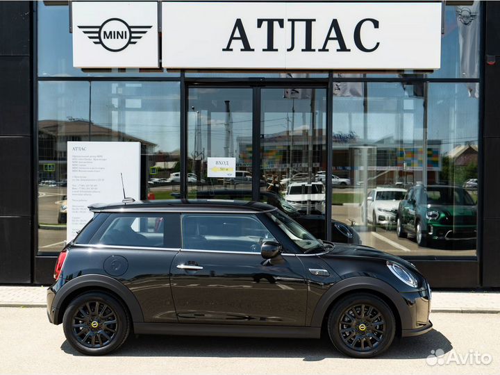MINI Cooper SE 184 л.с. AT, 2023
