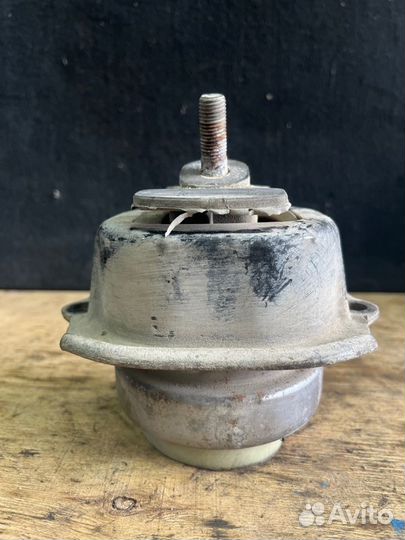 Подушка двигателя Bmw X6 50I E71 N63 2010