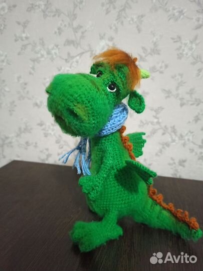 Вязаный дракончик
