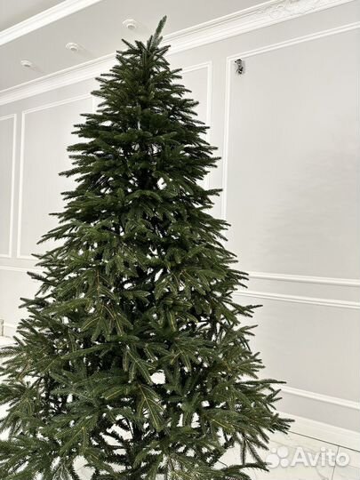 Елка искусственная