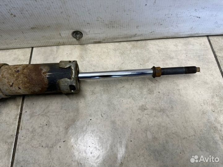 Амортизатор подвески задний левый Kia Sorento BL