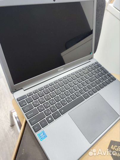 Ноутбук Haier U1520hd