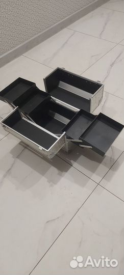 Кейс для мастера маникюра