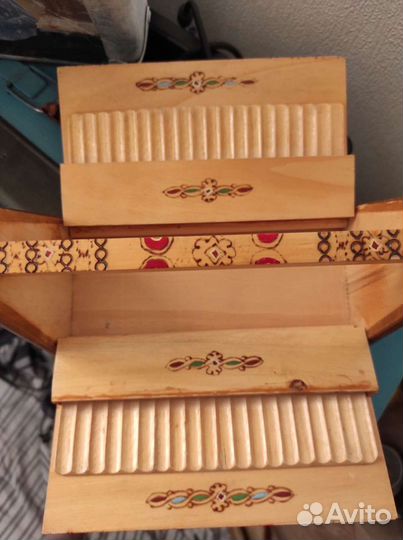 Шкатулка для сигарет, сигаретница