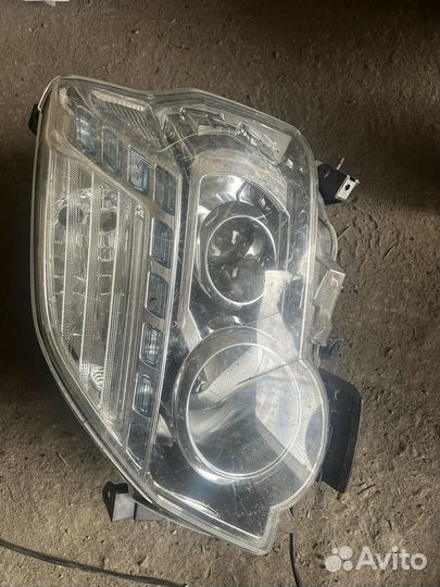 Фара икстреил 31