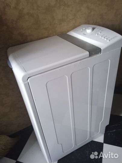Стиральная машина с вертикальной загрузкой