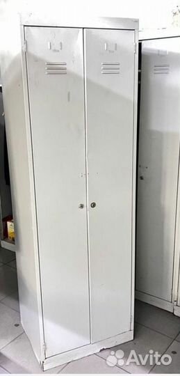 Шкаф металлический для одежды бу