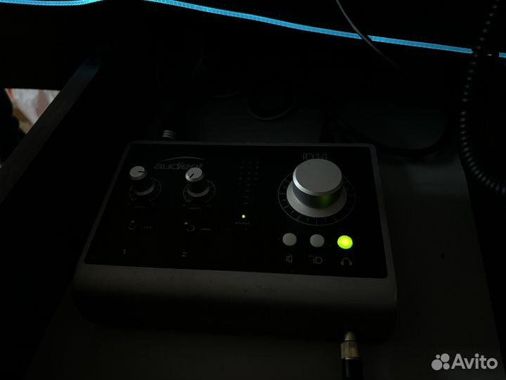Звуковая карта Audient iD14
