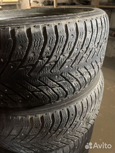Nokian Tyres Hakkapeliitta 8 225/50 R17 98T