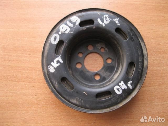 Шкив коленвала от Skoda Octavia (A4 1U) 2000-2011