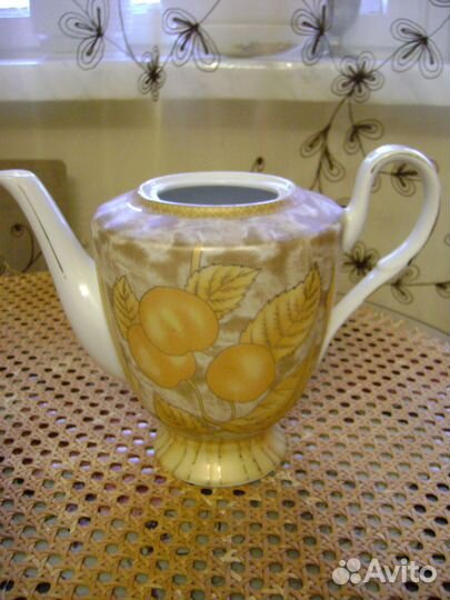 Чайник фарфор без крышки Колпино