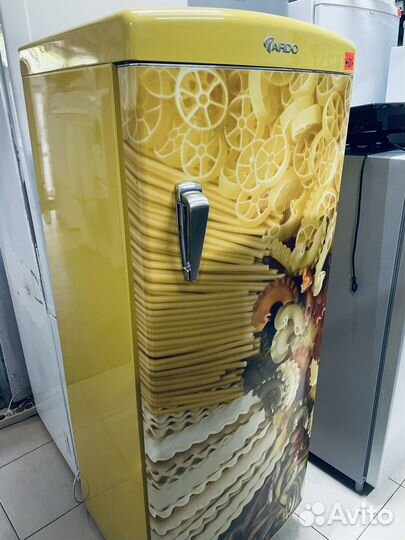 Холодильник ретро рабочий