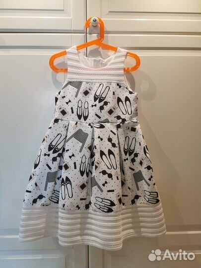 Платье нарядное