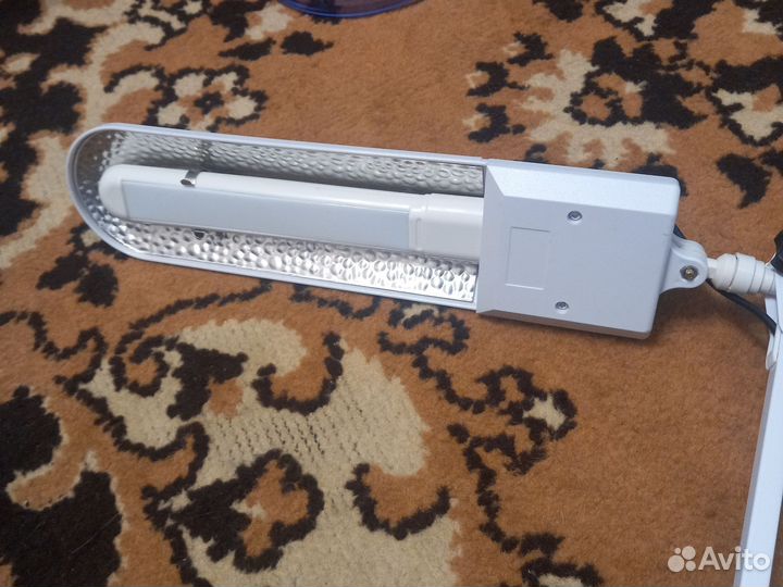 Лампа настольная